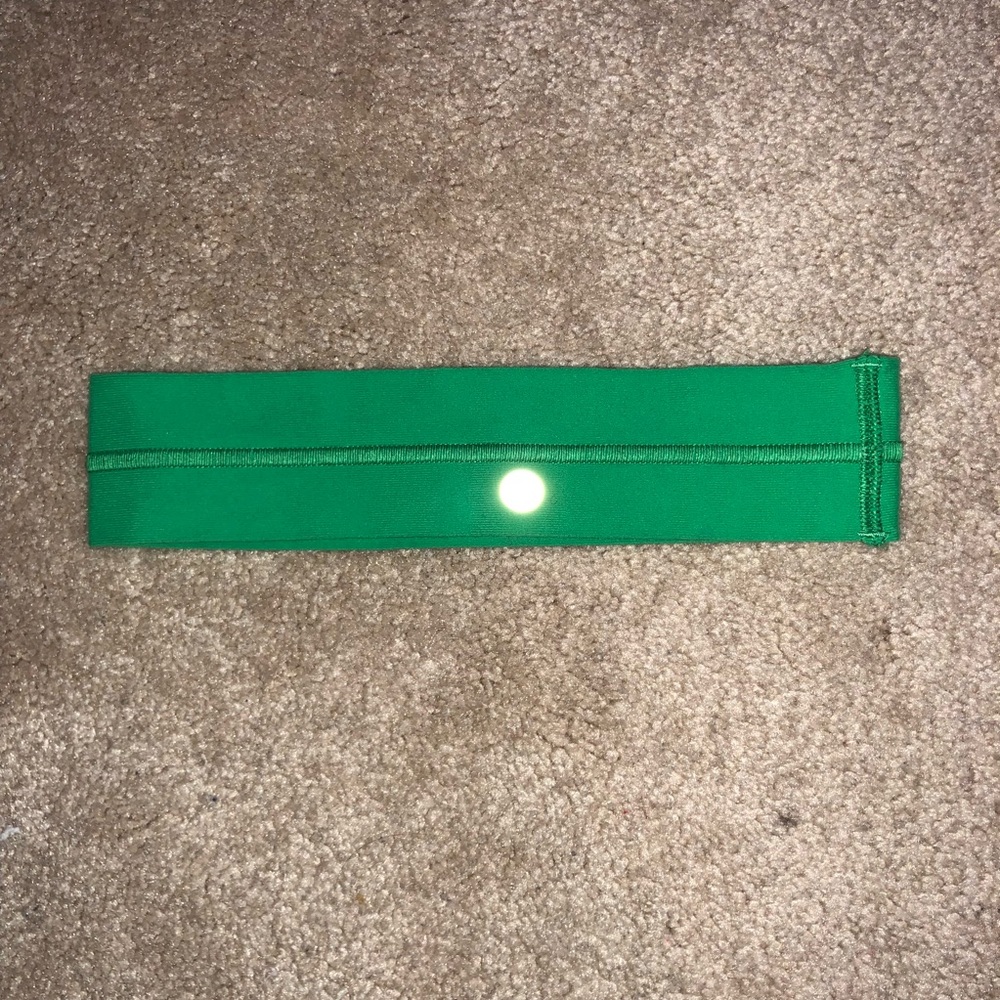 Green Lululemon headband